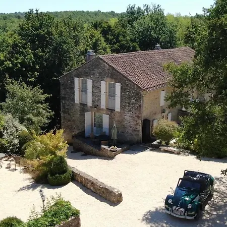 Pin Penche, Havre De Paix